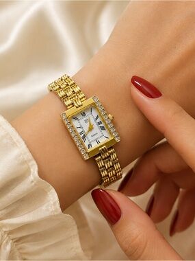 Elizabeth Taylor Gold-Tone Crystal Accent White Diamonds Women's Bracelet Watch